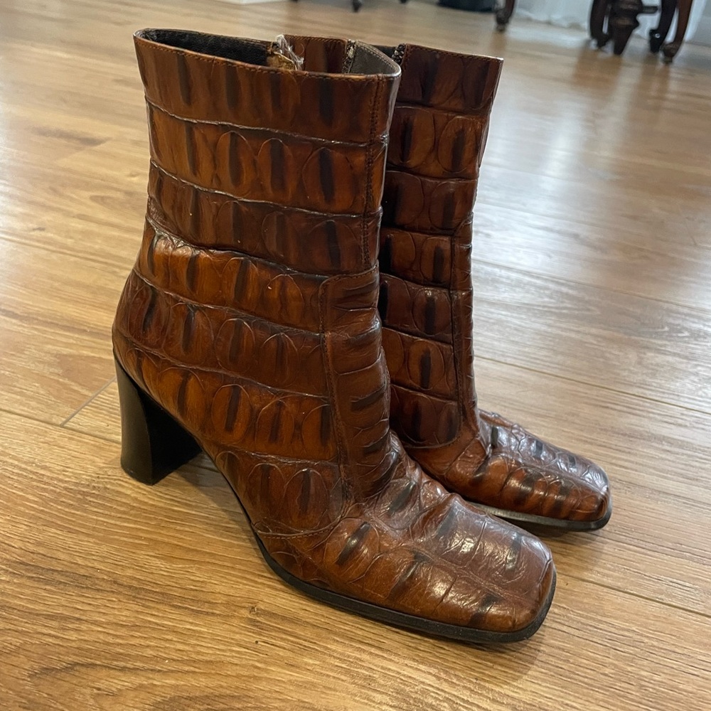 Via Spiga Crocodile boots